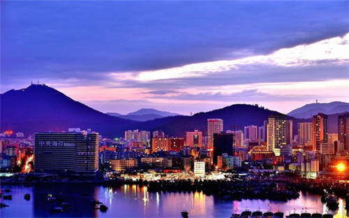 锦味坊陶炉鸡快餐