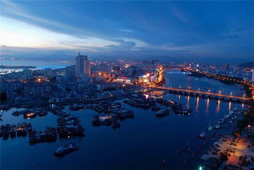 三都县有什么旅游景点（三都县的旅游景点）